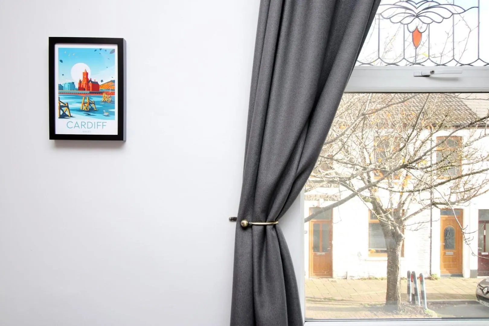 Hotel Parking | 2Br | Luxurious Cardiff